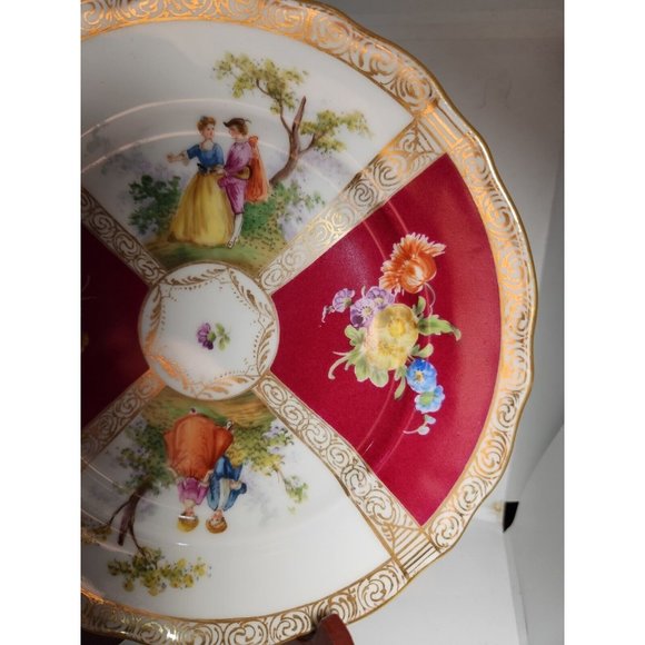 Dresden Richard Klemm Red Quatrefoil Plate Size 7-7/8” Burgundy Germany (A) - Picture 3 of 9